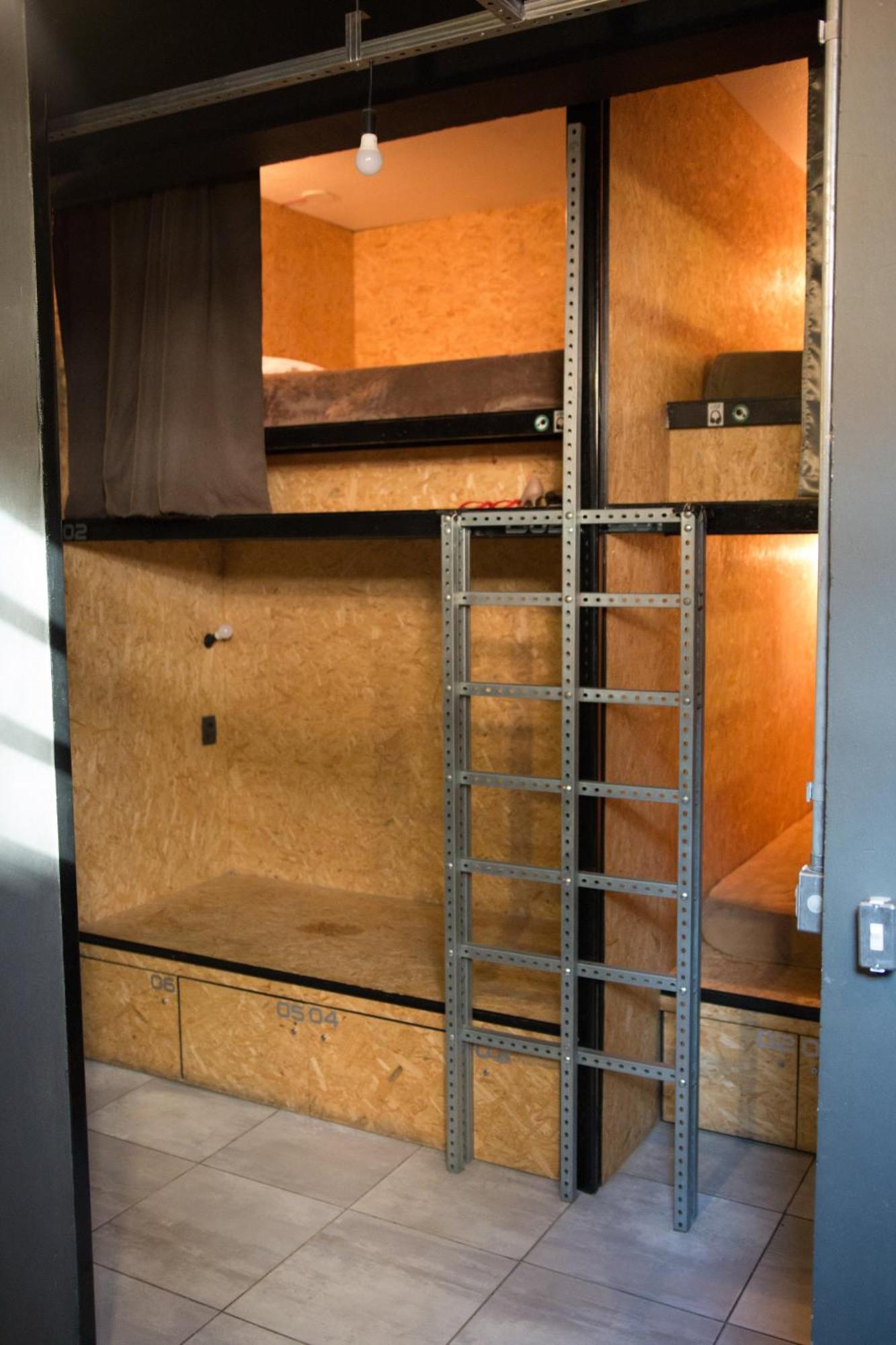 Eco Box Hostel Флорианополис Номер фото